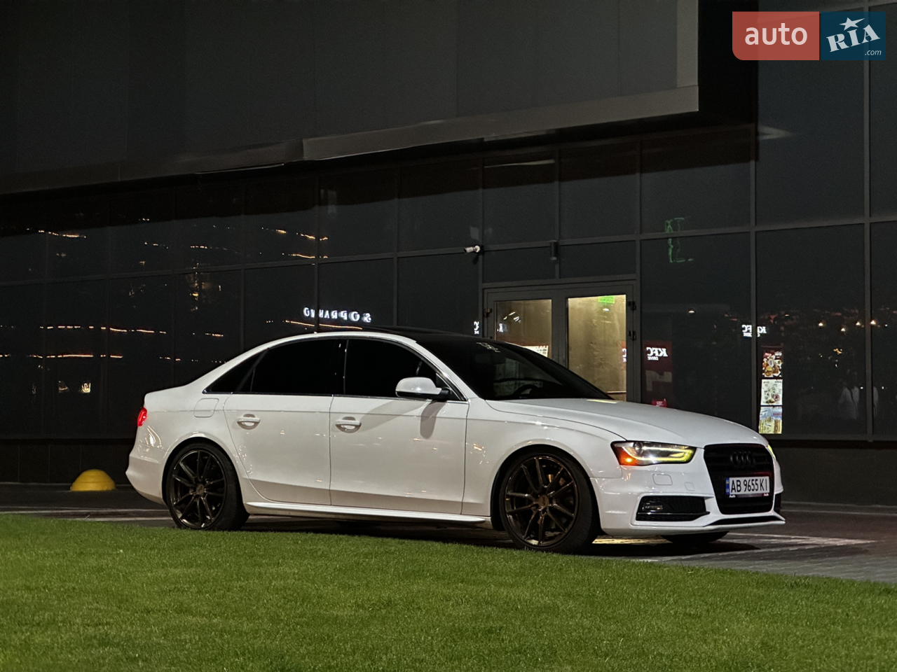 2013 Audi A4 - мініатюра 20