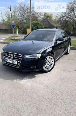 Седан Audi A4 2013 в Запорожье