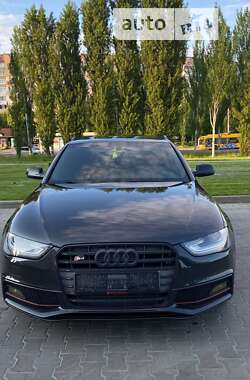 Универсал Audi A4 2013 в Черкассах