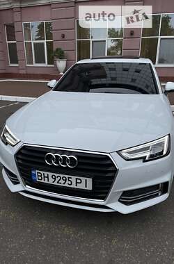 Седан Audi A4 2019 в Одесі