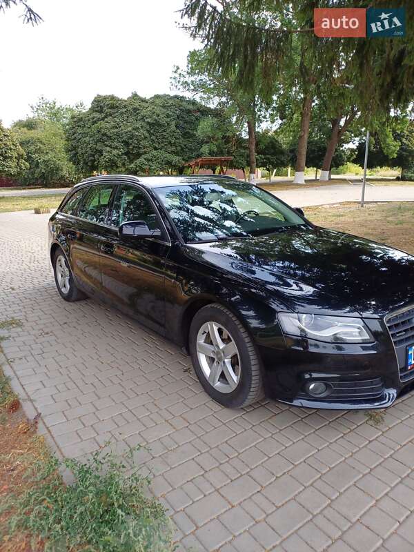 Универсал Audi A4 2010 в Полтаве