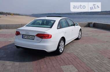 Седан Audi A4 2011 в Запоріжжі