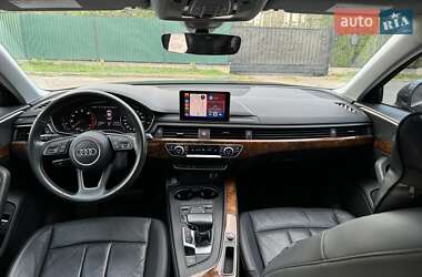 Седан Audi A4 2018 в Львове