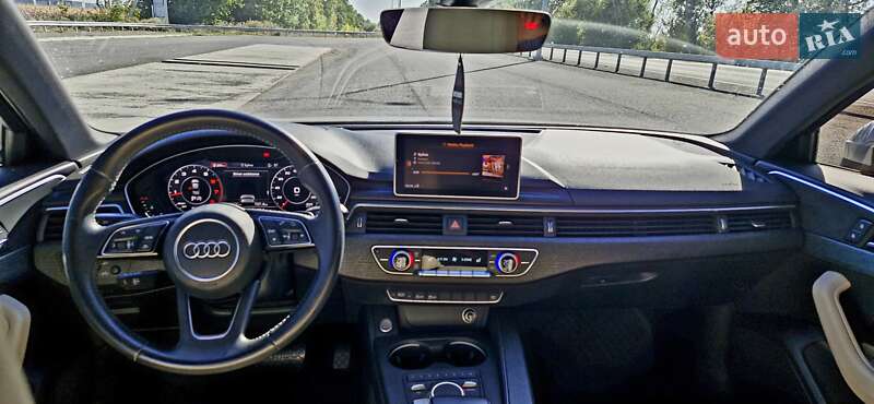 Седан Audi A4 2017 в Умани