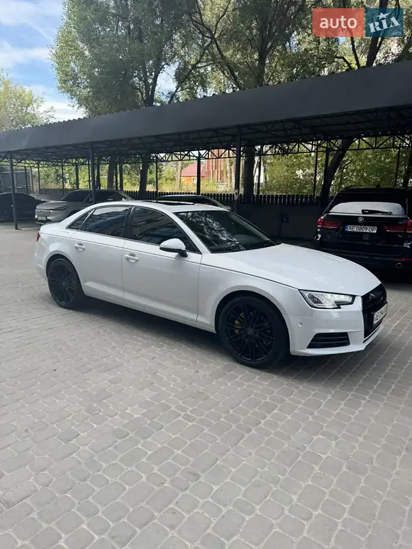 Audi A4 2016