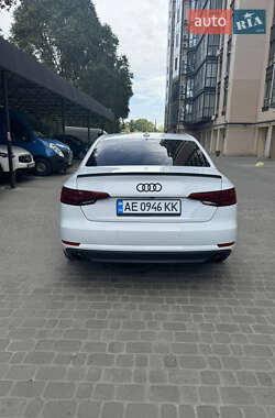 Седан Audi A4 2016 в Дніпрі