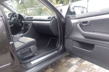 Седан Audi A4 2007 в Ромнах