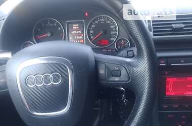 Седан Audi A4 2007 в Ромнах