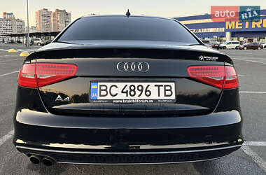 Седан Audi A4 2014 в 