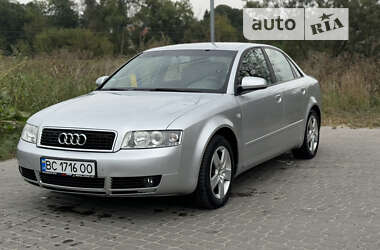 Седан Audi A4 2003 в Куликові