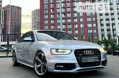 Седан Audi A4 2014 в Киеве