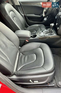 Седан Audi A4 2012 в Ровно