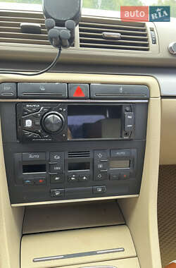 Седан Audi A4 2006 в 