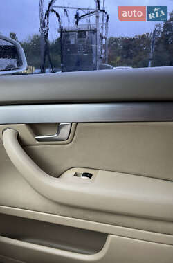 Седан Audi A4 2006 в 