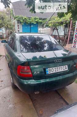 Седан Audi A4 2000 в Мельнице-Подольской