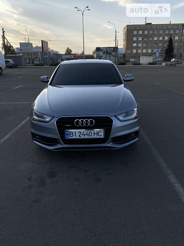 Седан Audi A4 2015 в Полтаві