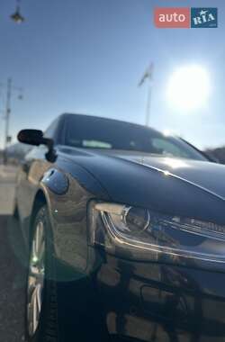 Седан Audi A4 2012 в 