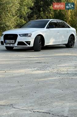 Седан Audi A4 2014 в 