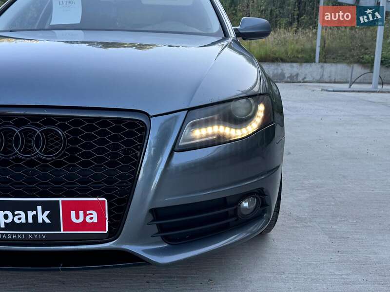 Седан Audi A4 2012 в Киеве