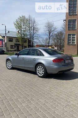 Седан Audi A4 2010 в Косові