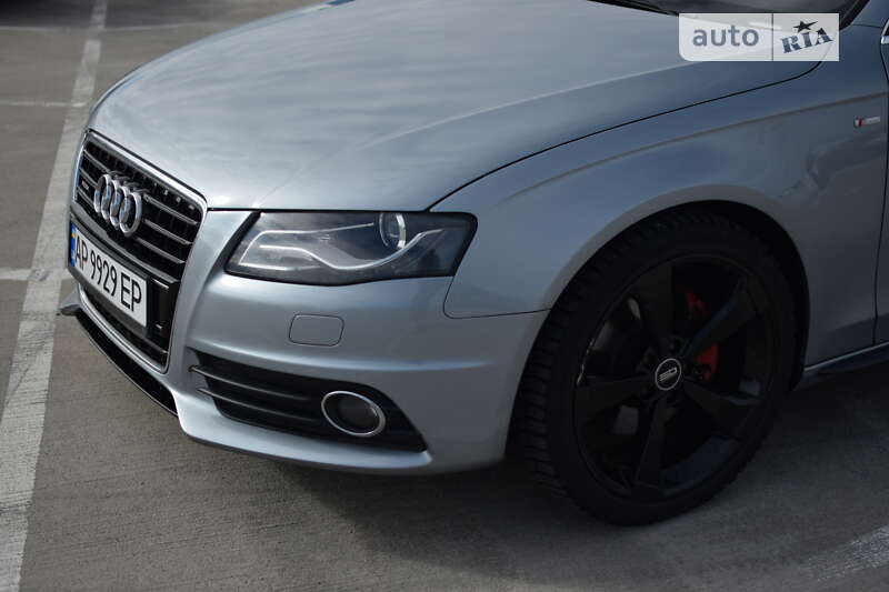Седан Audi A4 2011 в Киеве
