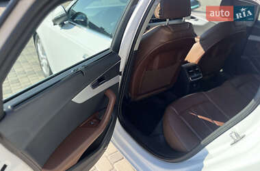 Универсал Audi A4 2016 в 