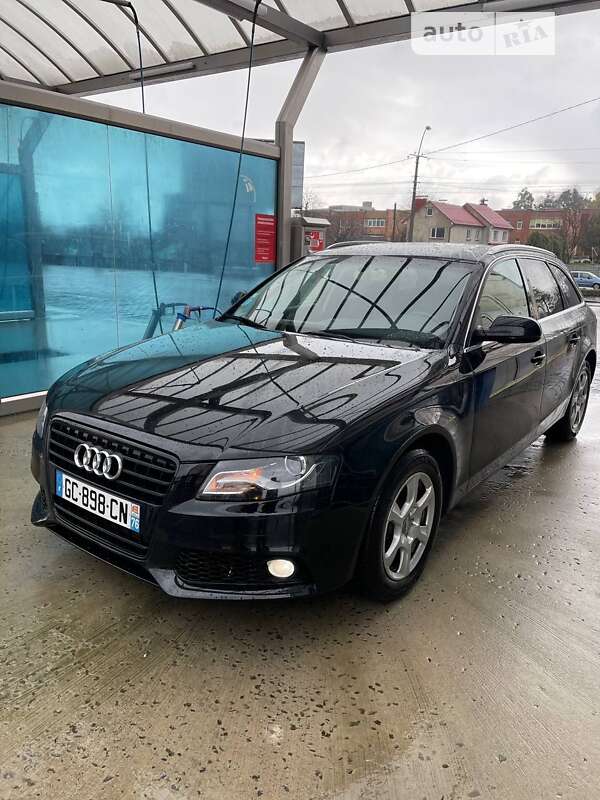 Универсал Audi A4 2010 в Сумах
