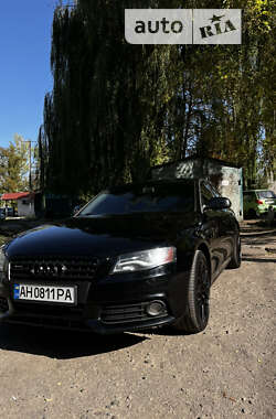 Седан Audi A4 2012 в Добропіллі