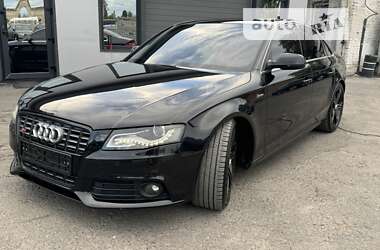 Седан Audi A4 2011 в Тернополе