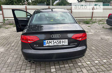 Седан Audi A4 2010 в Звягеле