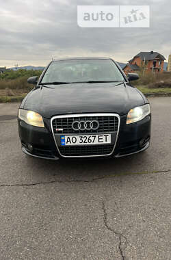 Седан Audi A4 2007 в Хусте