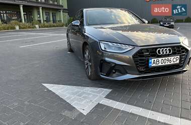 Седан Audi A4 2023 в 