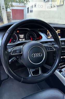 Седан Audi A4 2015 в 