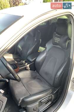 Седан Audi A4 2010 в Макарове