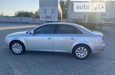 Седан Audi A4 2005 в Сарнах