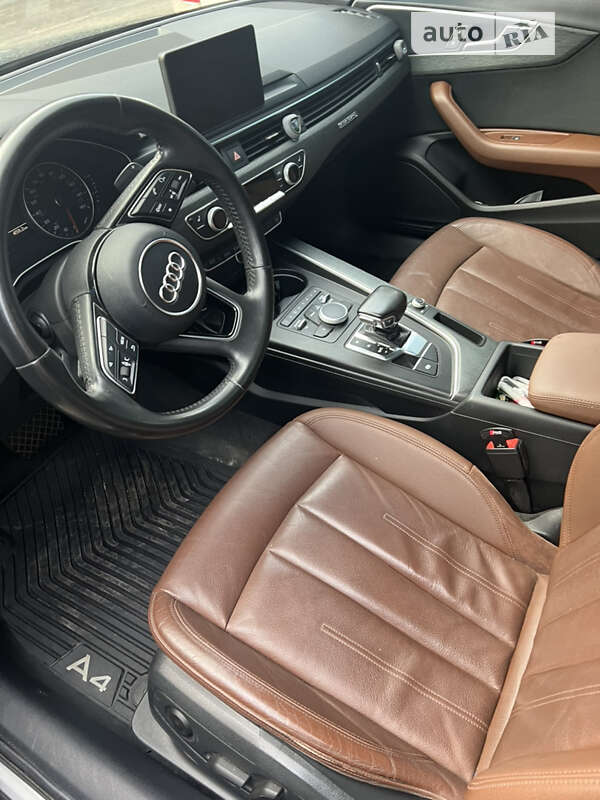 Седан Audi A4 2016 в Ковеле