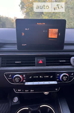 Седан Audi A4 2016 в 