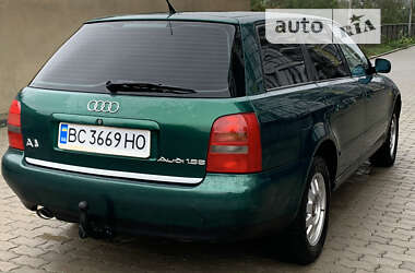 Универсал Audi A4 1998 в Жовкве