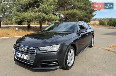 Седан Audi A4 2017 в 