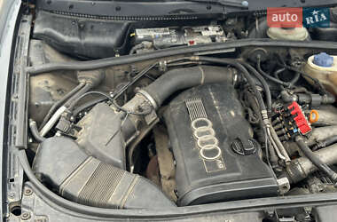Седан Audi A4 1996 в Луцке