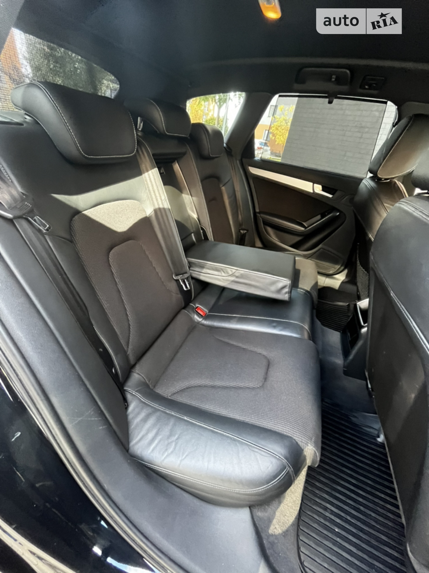 2010 Audi A4 - мініатюра 38