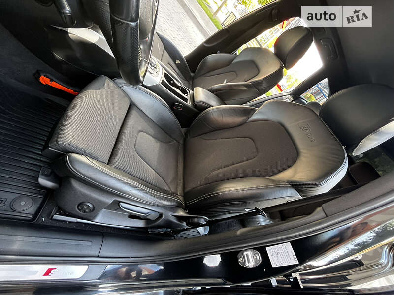 Универсал Audi A4 2010 в Ивано-Франковске