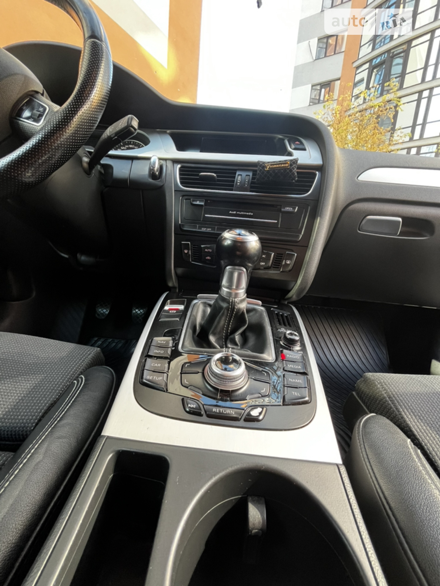 2010 Audi A4 - мініатюра 49