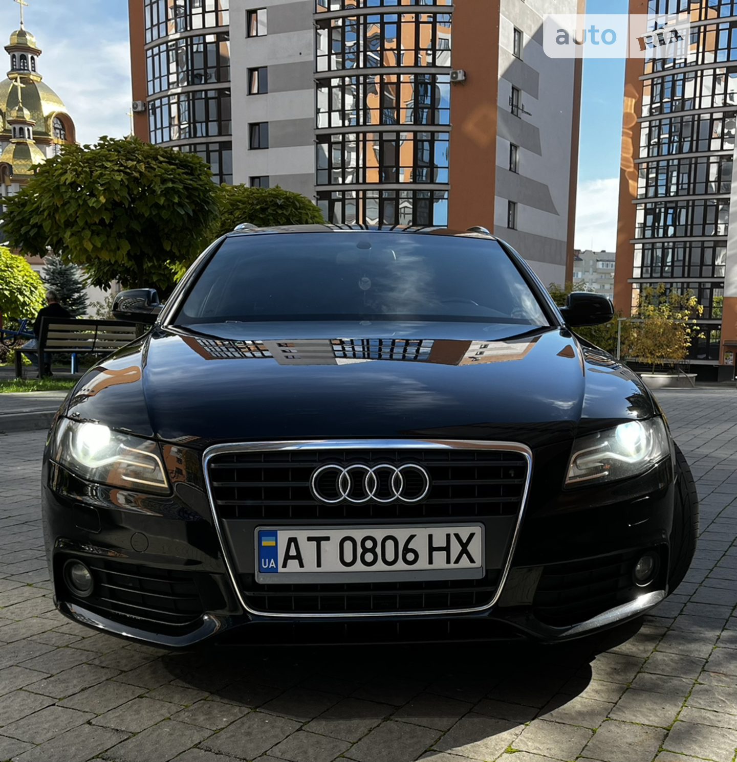 2010 Audi A4 - мініатюра 3