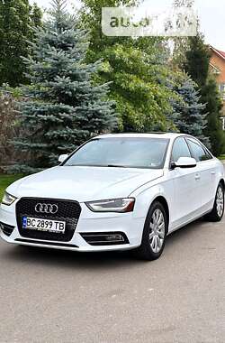 Седан Audi A4 2012 в Киеве