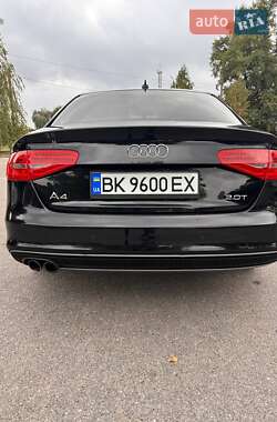 Седан Audi A4 2013 в Олександрії
