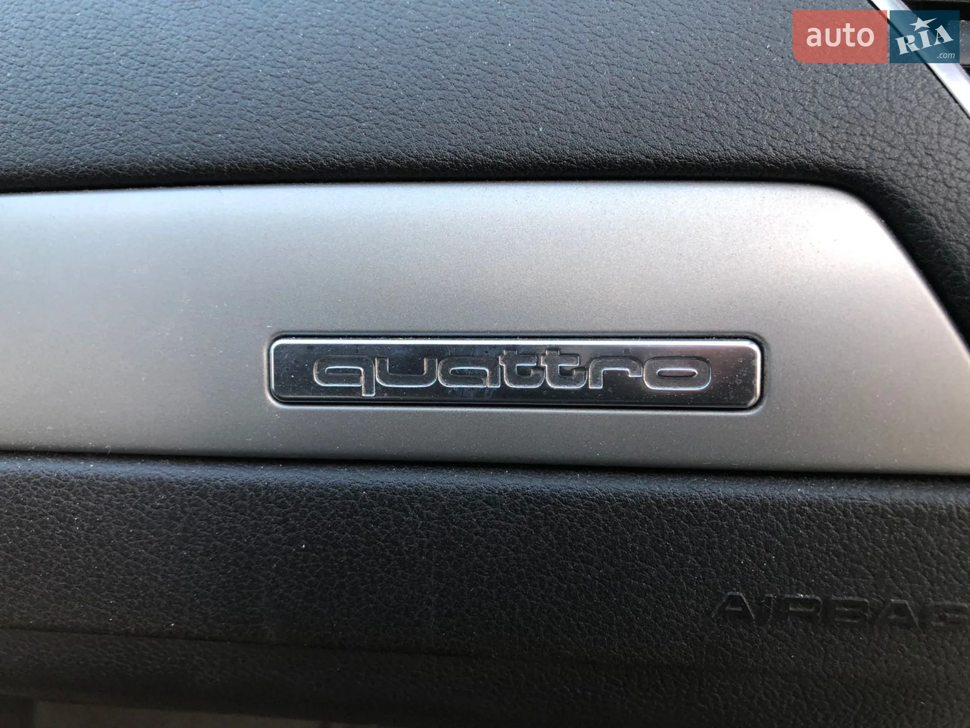 2010 Audi A4 - мініатюра 18