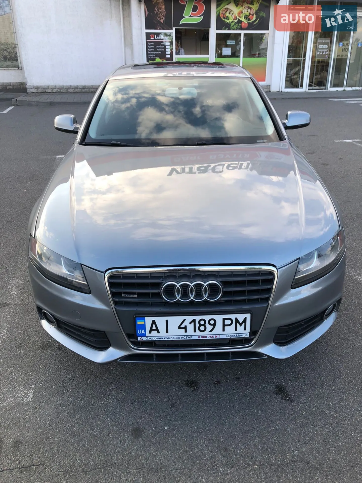 2010 Audi A4 - мініатюра 3