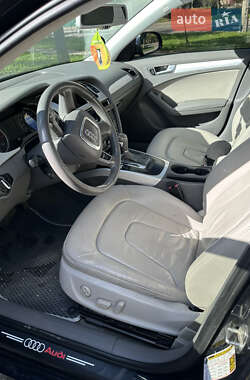 Седан Audi A4 2011 в Калуше