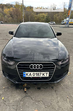 Седан Audi A4 2012 в Києві